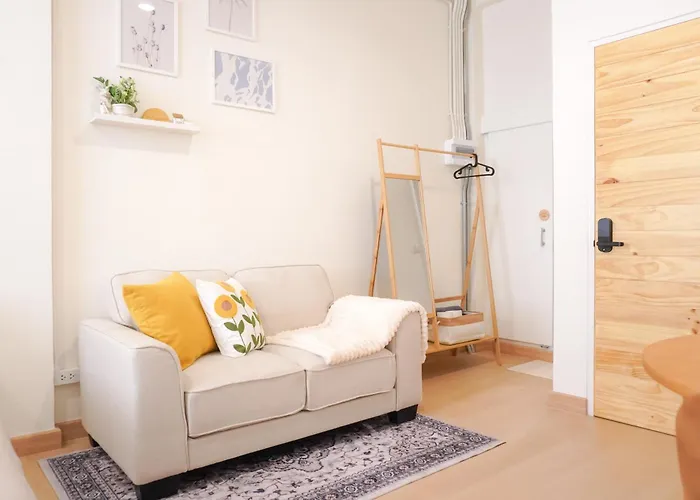 Гостевой дом Buddy House In Chinatown - Private Walk To Mrt