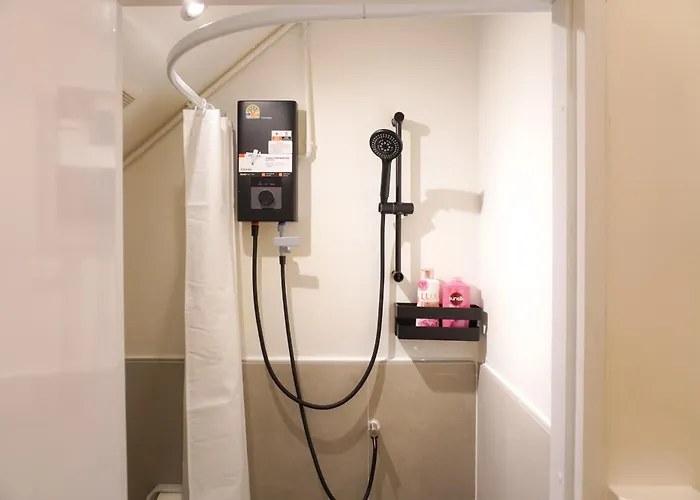 Buddy House In Chinatown - Private Walk To Mrt Гостевой дом 3*