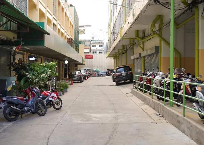 Buddy House In Chinatown - Private Walk To Mrt Гостевой дом